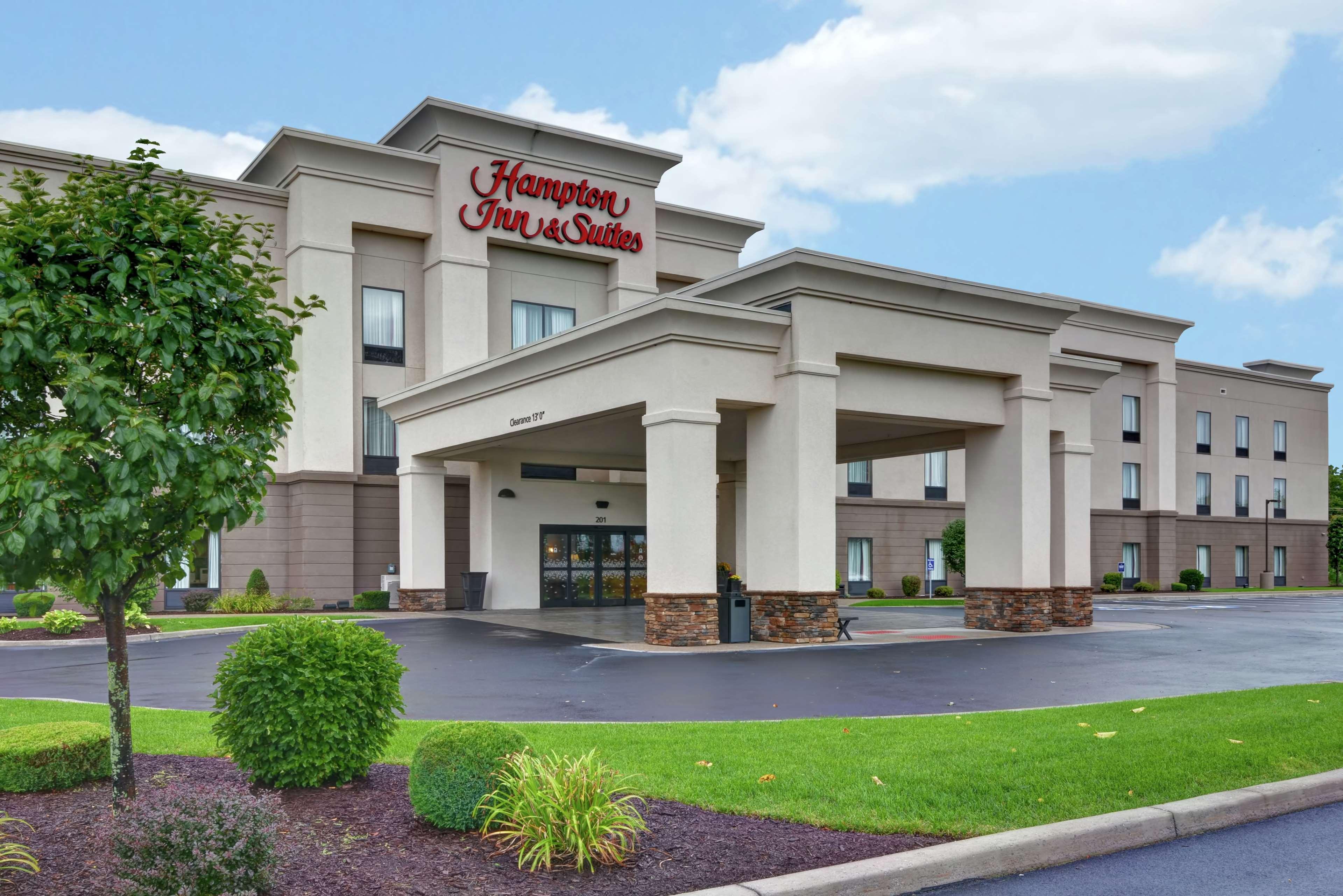 Hampton Inn And Suites New Hartford/Utica Exterior photo